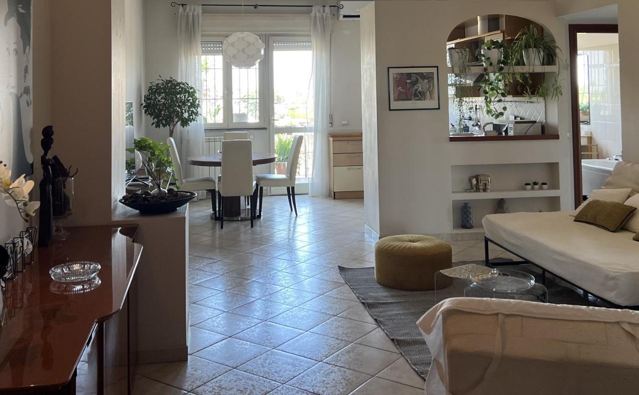 Casa Italia Hospitality Apartment Lunghezza Bagian luar foto